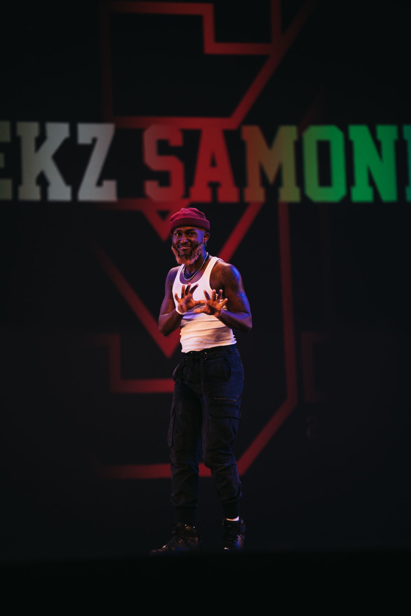 Kv100980 51428715376 o