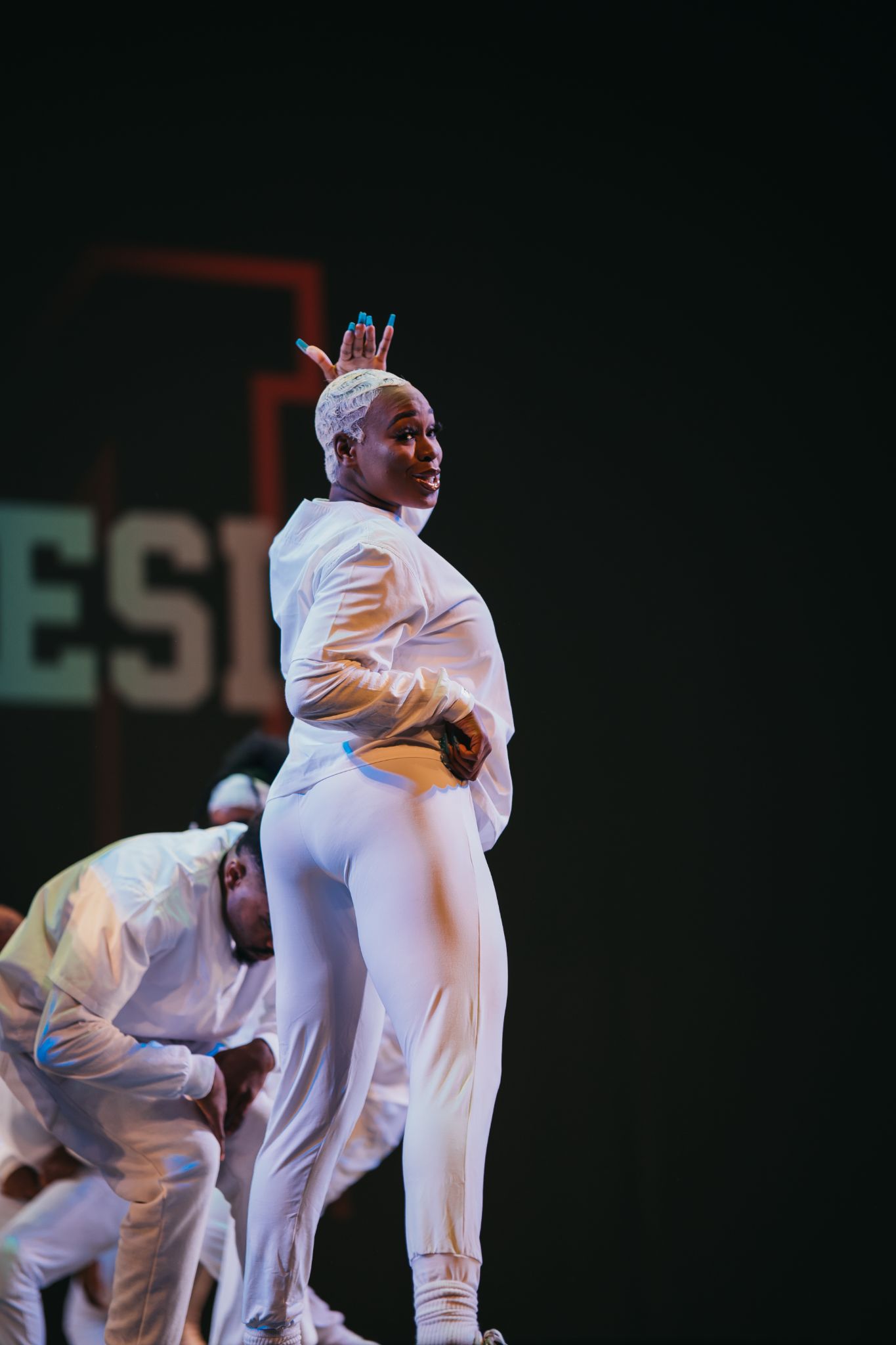 Kv100103 51427922592 o