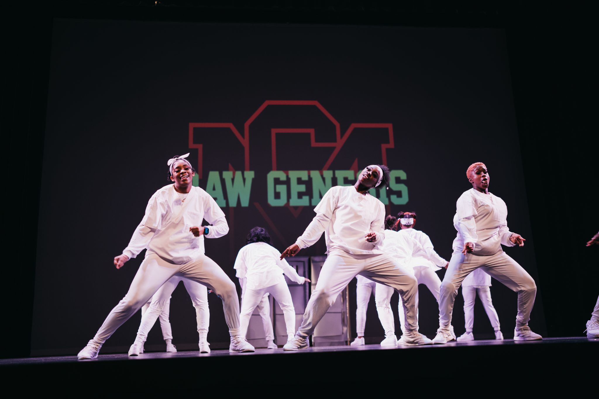 Kv201546 51427930882 o