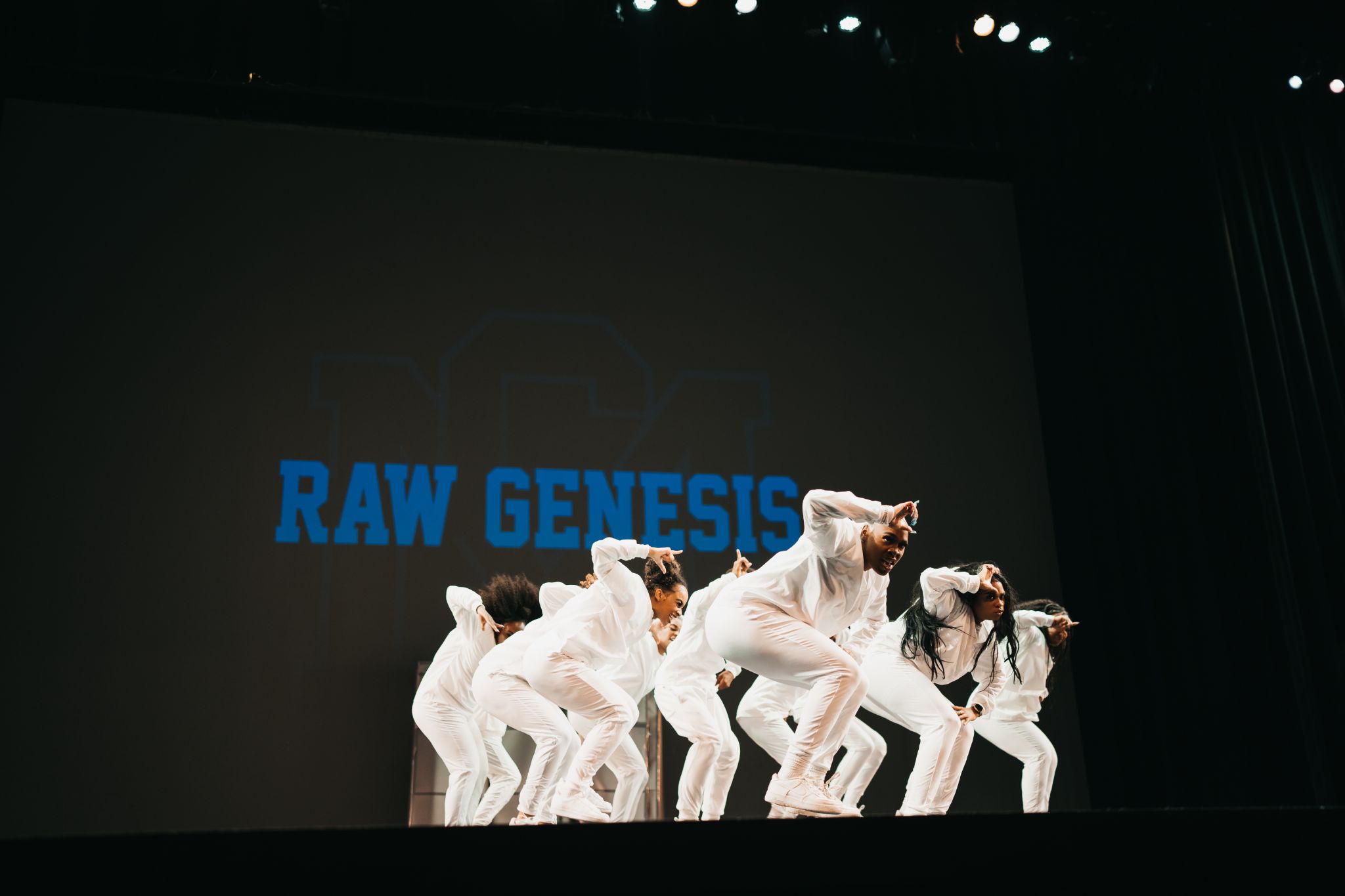 Kv201557 51428687311 o